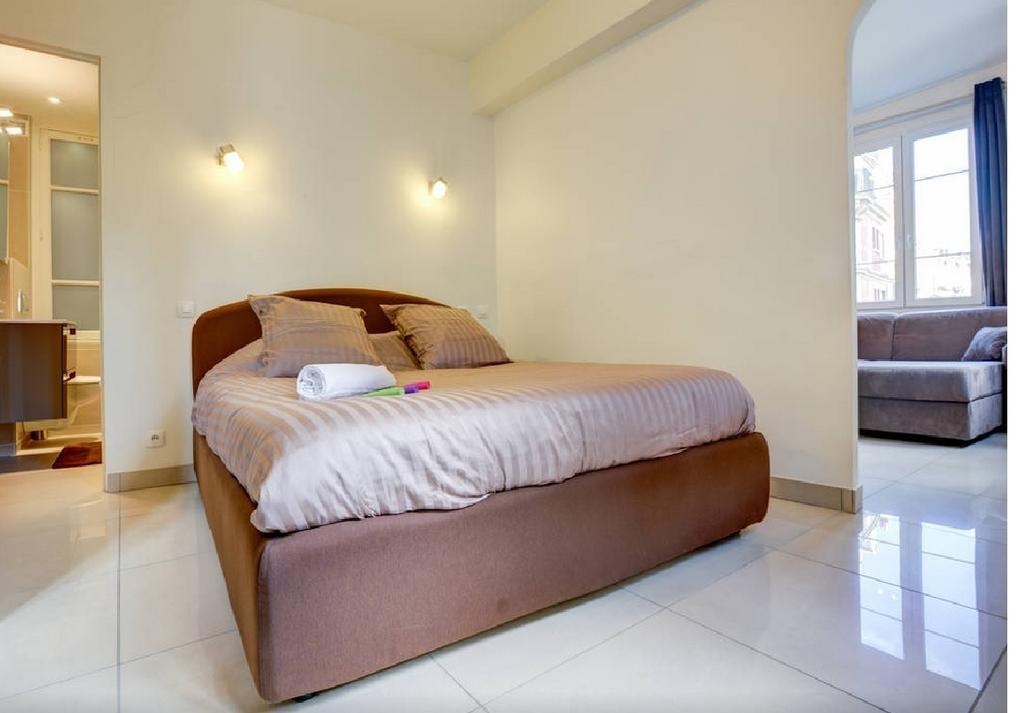 Apartment Notre Dame Bright Parijs Kamer foto