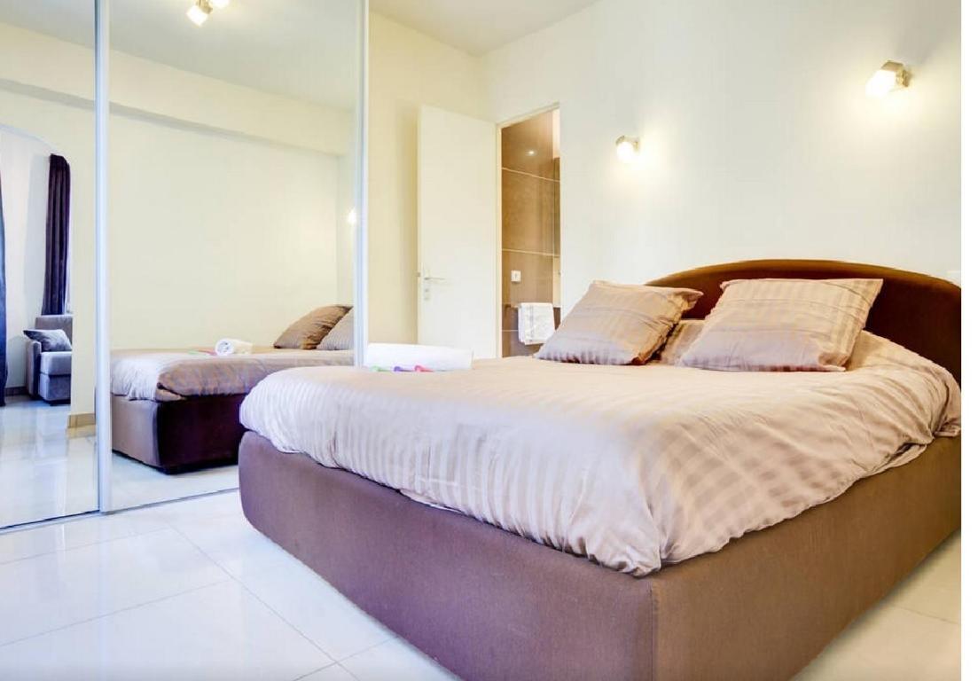 Apartment Notre Dame Bright Parijs Buitenkant foto